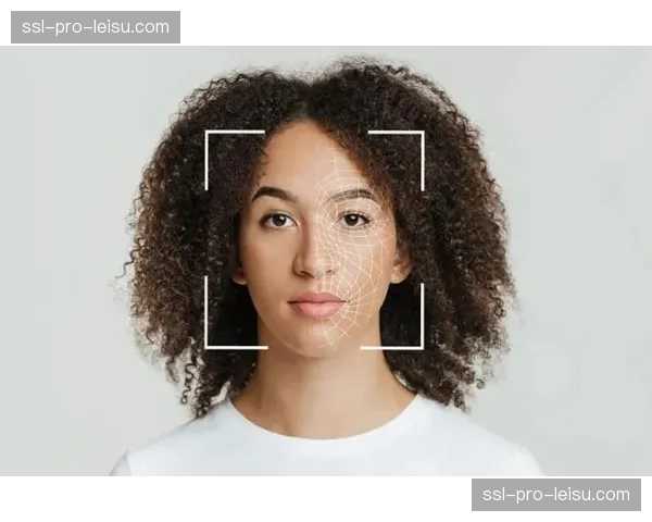 分析：特许商品AR试穿功能受欢迎，但被指出可能收集用户面部数据用于其他用途